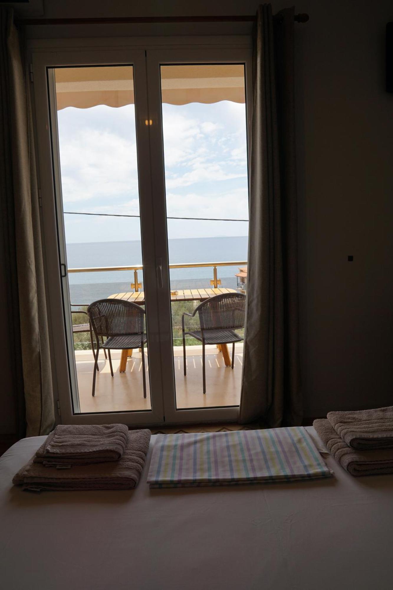 Sea And Sun Apartments 303 Ιδιωτικό Διαμέρισμα Kardamyli Exterior foto