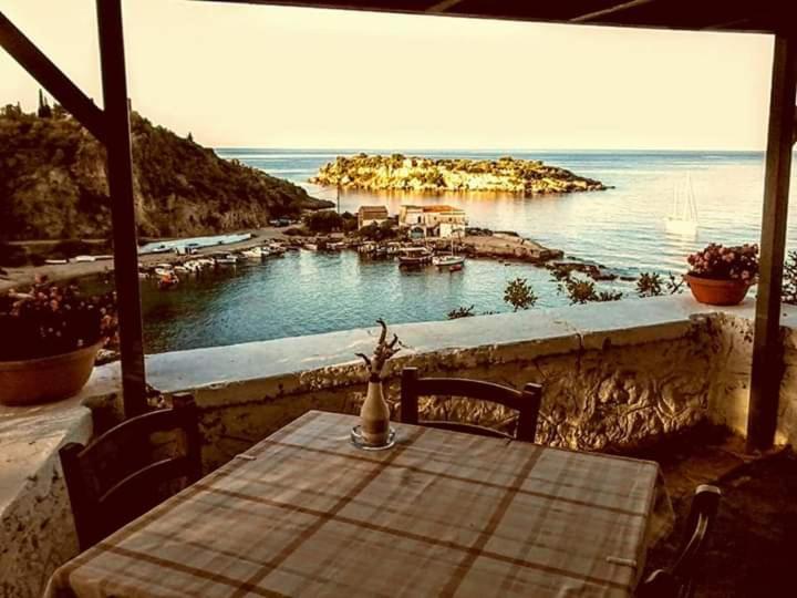 Sea And Sun Apartments 303 Ιδιωτικό Διαμέρισμα Kardamyli Exterior foto